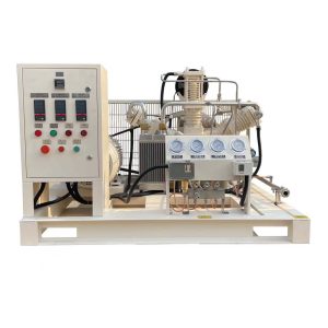 小型无油活塞压缩机